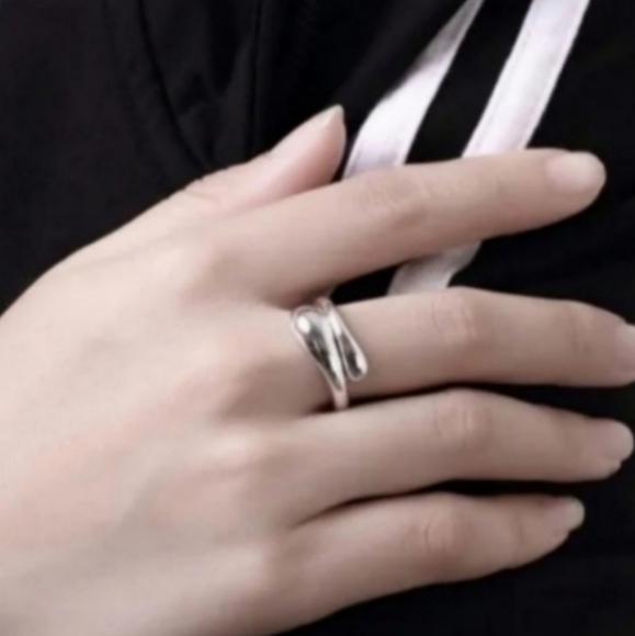 925 Sterling Silver Waterdrop Jewelry Set Bracelet Necklace Earrings and Ring - Picture 10 of 16